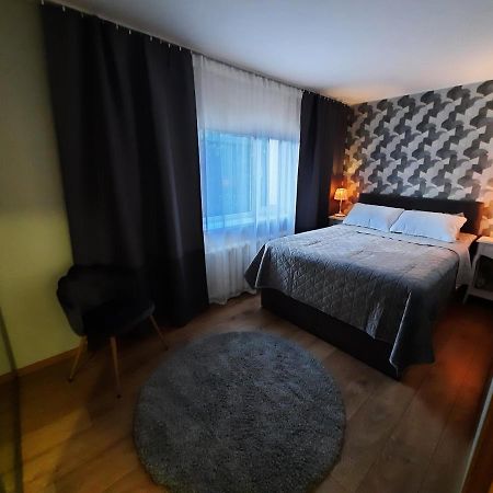Centrum Bridge Apartment 페르누 외부 사진